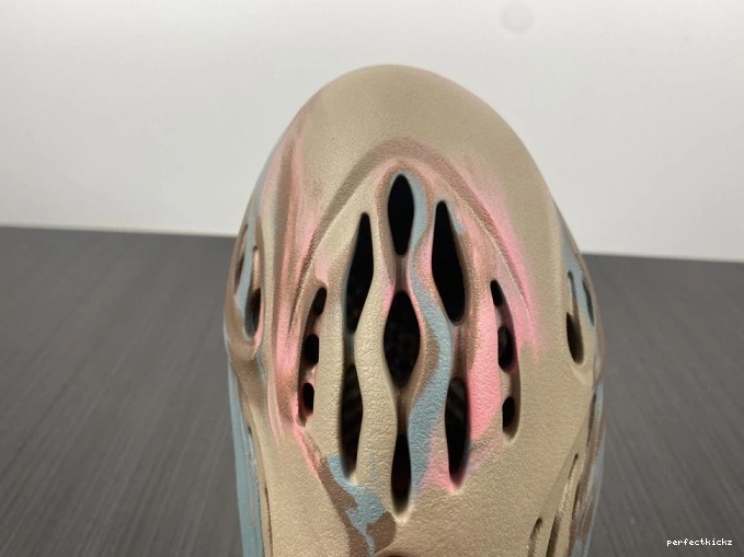 Yeezy Adidas Runner Foam GY3969 0803